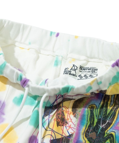 go slow caravan（ゴースローキャラバン）の「32/1 三本引き揃え ヘビー天竺 TIE DYE落書きカオス TRAハーフパンツ（その他パンツ・メンズ・その他1・MEDIUM/LARGE/X-LARGE）」の3枚目の写真