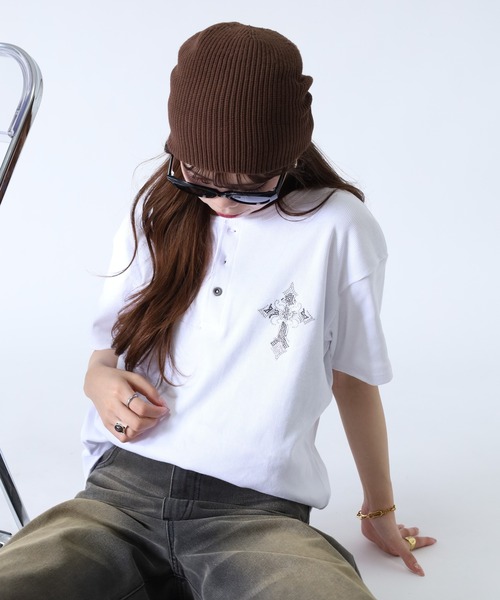 bike star(バイクスター)の「BIKE STAR ラインストーンジャストフィットテレコヘンリーネックT 半袖(Tシャツ/カットソー・メンズ・ホワイト/ブラック/ホワイト系/ブラック系・M/L)」の7枚目の写真