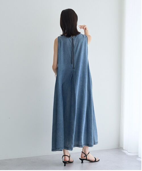 YECCA VECCA(イェッカヴェッカ)の「バイオ加工ヴィンテージデニムタックワンピース(ワンピース・レディース・インディゴブルー/グレー・FREE)」の13枚目の写真