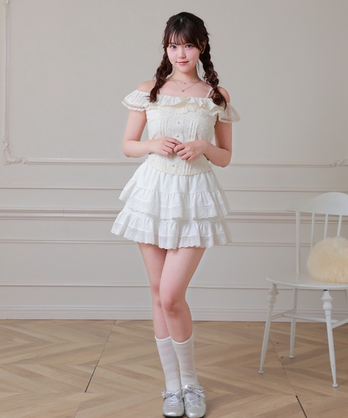 Anely(アネリー)の「Anely コットン ドビー フラワー オフショル ブラウス(シャツ/ブラウス・レディース・ホワイト/アイボリー・FREE)」の11枚目の写真