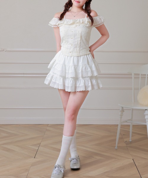 Anely(アネリー)の「Anely コットン ドビー フラワー オフショル ブラウス(シャツ/ブラウス・レディース・ホワイト/アイボリー・FREE)」の13枚目の写真