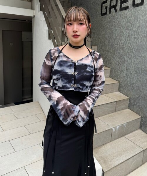 Mavie..7(メヴィセットゥ)の「【Mavie..7】シアーショートカーディガン(Tシャツ/カットソー・レディース・グレー系その他2/ブラウン系その他/ブラック・FREE)」の2枚目の写真