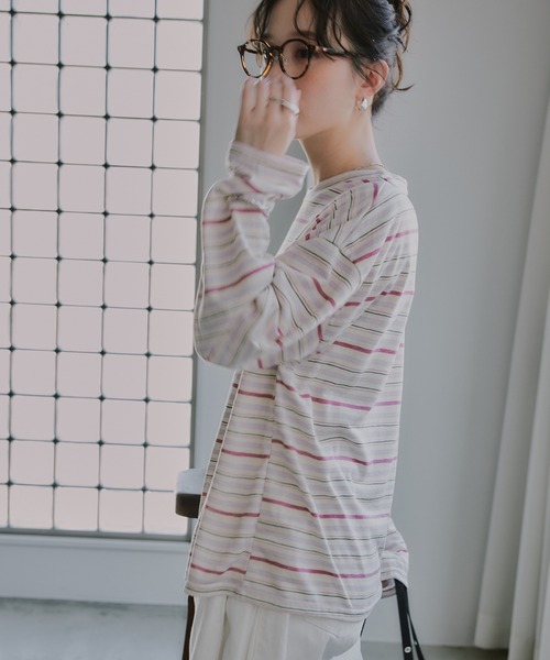 210nouve(トゥージュヌーブ)の「シアー マルチボーダー ロンT(Tシャツ/カットソー・レディース・パープル/ブラウン/ブルー・FREE)」の13枚目の写真