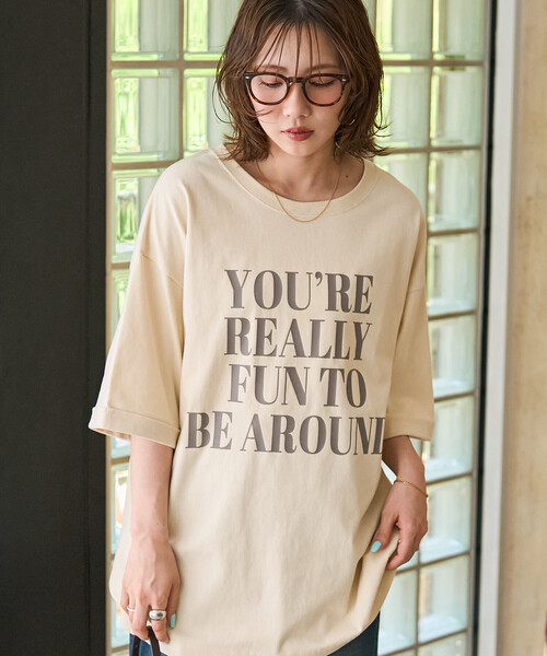 FREAK'S STORE（フリークスストア）の「限定展開　YOUREREALLY ロゴ ビッグシルエット 半袖 Tシャツ（Tシャツ/カットソー・レディース・ブルー/ブラウン/ナチュラル/ブラック・ﾌﾘ-）」の9枚目の写真