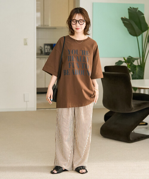 FREAK'S STORE（フリークスストア）の「限定展開　YOUREREALLY ロゴ ビッグシルエット 半袖 Tシャツ（Tシャツ/カットソー・レディース・ブルー/ブラウン/ナチュラル/ブラック・ﾌﾘ-）」の20枚目の写真