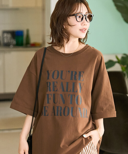 FREAK'S STORE（フリークスストア）の「限定展開　YOUREREALLY ロゴ ビッグシルエット 半袖 Tシャツ（Tシャツ/カットソー・レディース・ブルー/ブラウン/ナチュラル/ブラック・ﾌﾘ-）」の21枚目の写真
