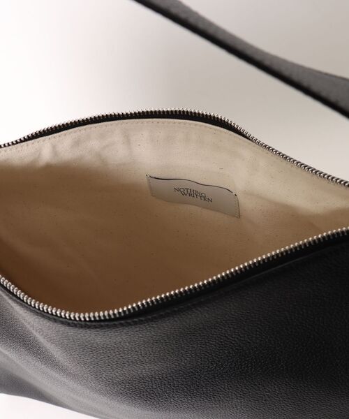 Scrap Book(スクラップブック)の「【NOTHING WRITTEN】PIBI LEATHER SHOULDER BAG(ショルダーバッグ・レディース・ホワイト系その他/ブラック・FREE)」の9枚目の写真