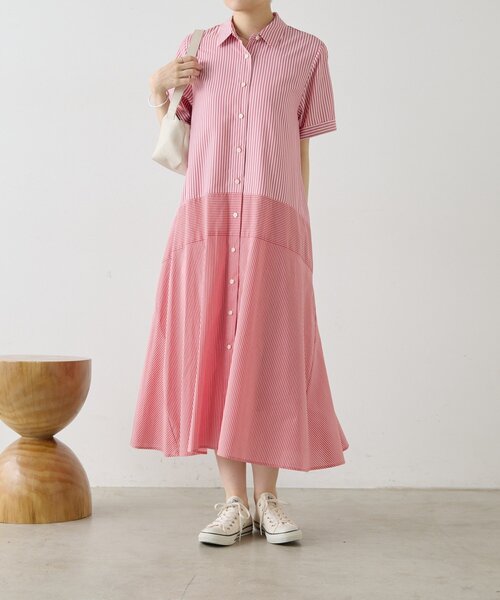 ear PAPILLONNER(イアパピヨネ)の「切替ストライプワンピース【SUM1 STYLE】(ワンピース・レディース・レッド/ブルー・FREE)」の1枚目の写真