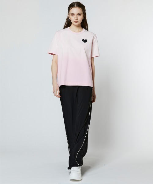 ESSENTIAL(エッセンシャル)の「ヘビー天竺 グラデーションTシャツ(WEB限定)(Tシャツ/カットソー・レディース・サックスブルー/ピンク・FREE)」の13枚目の写真