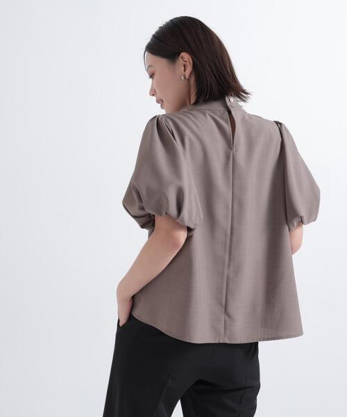 NATURAL BEAUTY BASIC(ナチュラルビューティーベーシック)の「リネンライクサイドタイブラウス(シャツ/ブラウス・レディース・ブラウン/ベージュ/ブルー・MEDIUM/SMALL)」の17枚目の写真