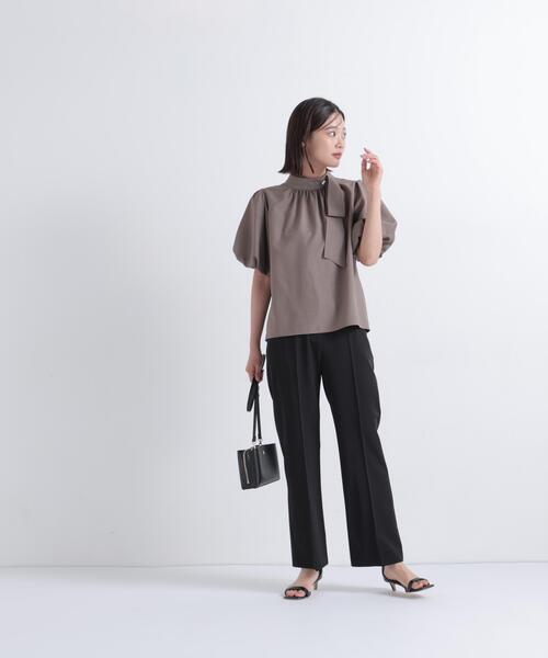 NATURAL BEAUTY BASIC(ナチュラルビューティーベーシック)の「リネンライクサイドタイブラウス(シャツ/ブラウス・レディース・ブラウン/ベージュ/ブルー・MEDIUM/SMALL)」の18枚目の写真