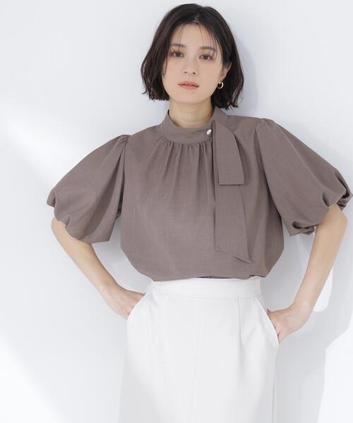 NATURAL BEAUTY BASIC(ナチュラルビューティーベーシック)の「リネンライクサイドタイブラウス(シャツ/ブラウス・レディース・ブラウン/ベージュ/ブルー・MEDIUM/SMALL)」の13枚目の写真