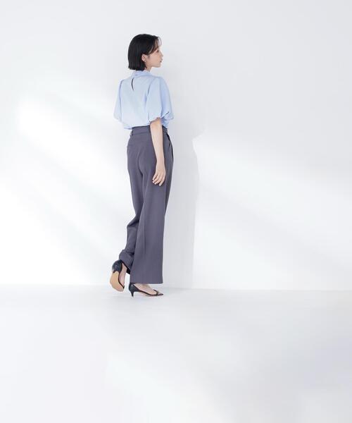 NATURAL BEAUTY BASIC(ナチュラルビューティーベーシック)の「リネンライクサイドタイブラウス(シャツ/ブラウス・レディース・ブラウン/ベージュ/ブルー・MEDIUM/SMALL)」の19枚目の写真