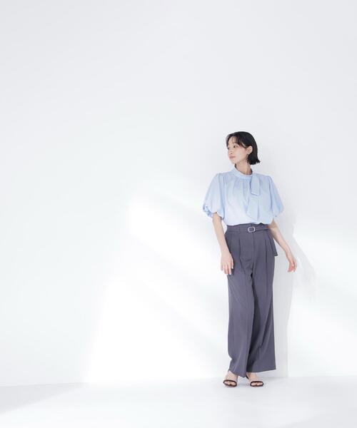 NATURAL BEAUTY BASIC(ナチュラルビューティーベーシック)の「リネンライクサイドタイブラウス(シャツ/ブラウス・レディース・ブラウン/ベージュ/ブルー・MEDIUM/SMALL)」の21枚目の写真