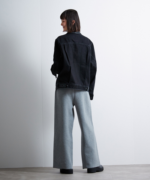 Levi's(リーバイス)の「《追加》Levi’s(リーバイス) 別注 2nd Type トラッカー ジャケット(デニムジャケット・メンズ・ブラック・X-SMALL/XX-LARGE/X-LARGE/LARGE/MEDIUM/SMALL)」の2枚目の写真