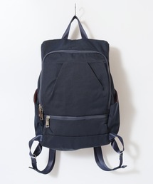 SOUSAC 人間工学リュック L