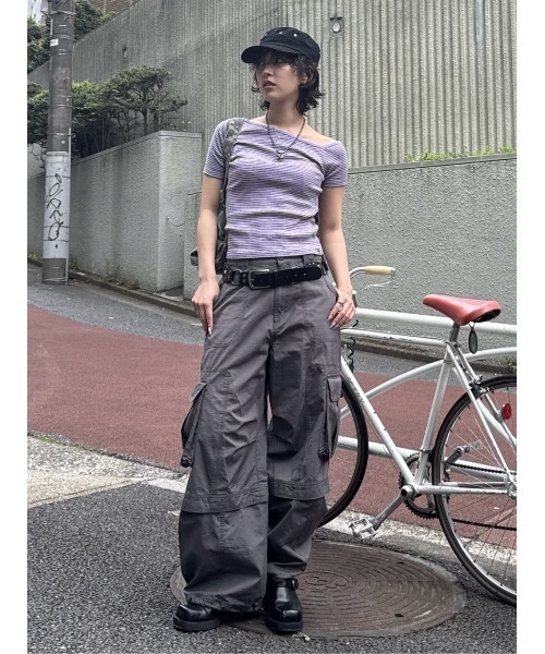 THROW by SLY(スローバイスライ)の「MillerxTHROW ONESHOULDER TOPSTHROW ミラースローワンショルダートップス 夏服 秋服(Tシャツ/カットソー・レディース・パープル系その他/ブラウン系その他2・FREE)」の17枚目の写真