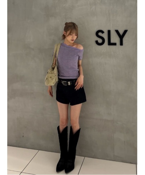 THROW by SLY(スローバイスライ)の「MillerxTHROW ONESHOULDER TOPSTHROW ミラースローワンショルダートップス 夏服 秋服(Tシャツ/カットソー・レディース・パープル系その他/ブラウン系その他2・FREE)」の19枚目の写真