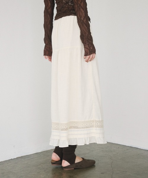 Crisp(クリスプ)の「tuck lace cotton skirt / タックレースコットンスカート(スカート・レディース・オフホワイト/ダークグレー・FREE)」の5枚目の写真