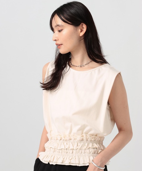 BAYFLOW(ベイフロー)の「2WAYギャザーフリルヘムノースリーブ(Tシャツ/カットソー・レディース・レッド/オフホワイト/ブラック・FREE)」の12枚目の写真
