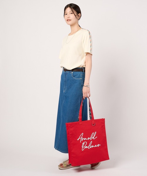 Arnold Palmer（アーノルドパーマー）の「パーマーチェック テープアクセント Aライン Tシャツ（Tシャツ/カットソー・レディース・ホワイト/ブラック/スモークピンク・L/M/S）」の4枚目の写真