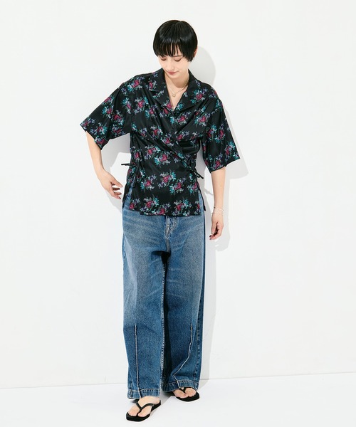 FUMIE TANAKA（フミエタナカ）の「[FUMIE=TANAKA/フミエタナカ]flower satin SH（シャツ/ブラウス・レディース・ホワイト/ブラック・36）」の8枚目の写真