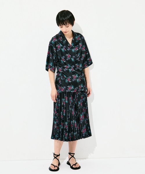 FUMIE TANAKA（フミエタナカ）の「[FUMIE=TANAKA/フミエタナカ]flower satin SH（シャツ/ブラウス・レディース・ホワイト/ブラック・36）」の6枚目の写真