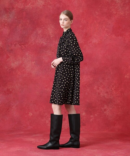 LOULOU WILLOUGHBY(ルルウィルビー)の「WEB限定 デシンハートワンピース(ワンピース・レディース・ブラック/ネイビー・2)」の16枚目の写真