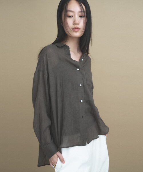 cloenc（クロエンス）の「AIRYDRY コットンカシュクールシャツ【通気性◎／2WAY】（シャツ/ブラウス・レディース・ライトグリーン/ピンク/ブラウン系その他/ナチュラル/チャコールグレー・01/02）」の2枚目の写真