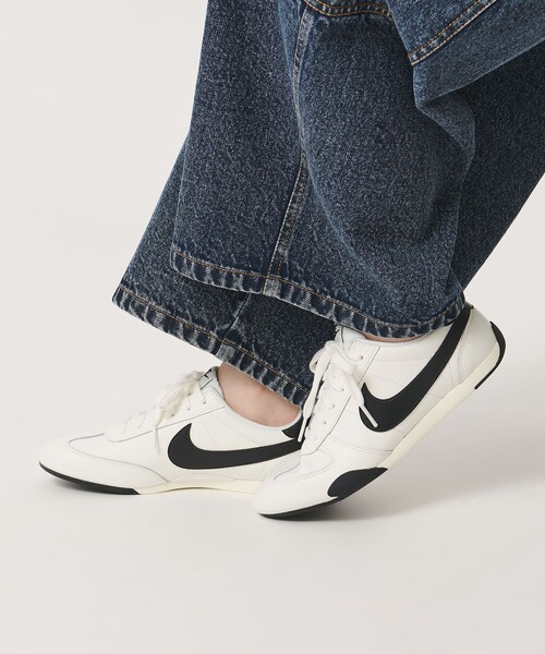 NIKE(ナイキ)の「<NIKE>W SPRINT SISTER(スニーカー・レディース・クリーム/ホワイト・24.5cm/22.5cm/23cm/23.5cm/24cm/25cm)」の4枚目の写真