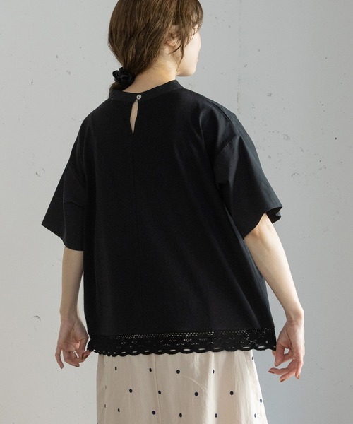 POU DOU DOU(プードゥドゥ)の「トーションレースワイドタックトップス(Tシャツ/カットソー・レディース・オフホワイト/ブルー/ブラック・3)」の20枚目の写真