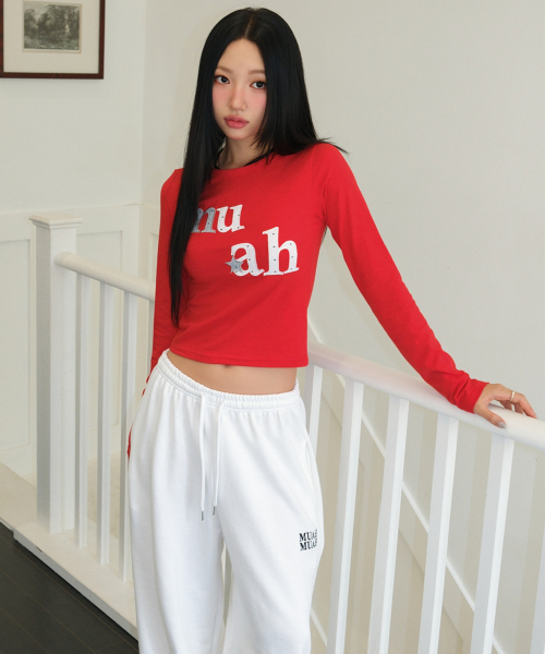 muahmuah（ムーアムーア）の「ドットスターパッチ長袖Tシャツ[レッド]（Tシャツ/カットソー・レディース・その他・FREE）」の2枚目の写真