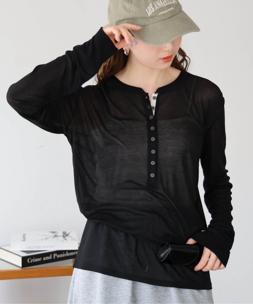 tiptop(ティップトップ)の「【ZOZO限定】シアーヘンリーネックロンT(Tシャツ/カットソー・レディース・オフホワイト/グレー/ブラック・FREE)」の2枚目の写真