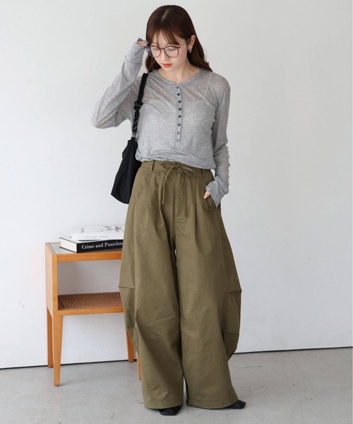 tiptop(ティップトップ)の「【ZOZO限定】シアーヘンリーネックロンT(Tシャツ/カットソー・レディース・オフホワイト/グレー/ブラック・FREE)」の18枚目の写真