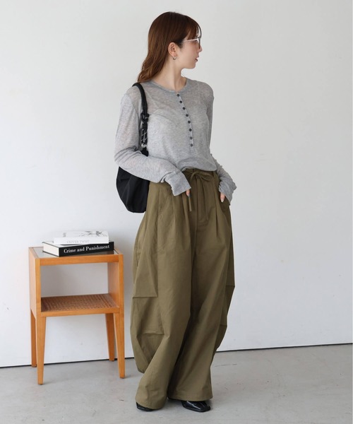 tiptop(ティップトップ)の「【ZOZO限定】シアーヘンリーネックロンT(Tシャツ/カットソー・レディース・オフホワイト/グレー/ブラック・FREE)」の19枚目の写真