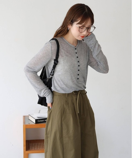 tiptop(ティップトップ)の「【ZOZO限定】シアーヘンリーネックロンT(Tシャツ/カットソー・レディース・オフホワイト/グレー/ブラック・FREE)」の21枚目の写真