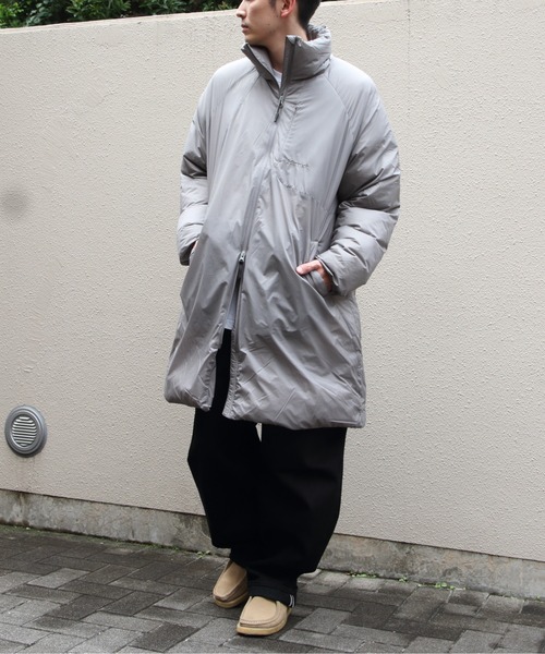 MARMOT(マーモット)の「Marmot/マーモット バーティカルダウンコート Vertical Down Coat(ダウンジャケット/コート・メンズ・ブラック/グレー・L/M)」の2枚目の写真