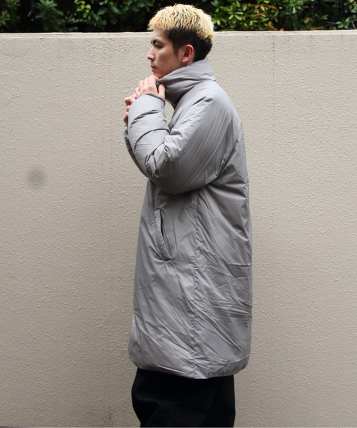 MARMOT(マーモット)の「Marmot/マーモット バーティカルダウンコート Vertical Down Coat(ダウンジャケット/コート・メンズ・ブラック/グレー・L/M)」の14枚目の写真
