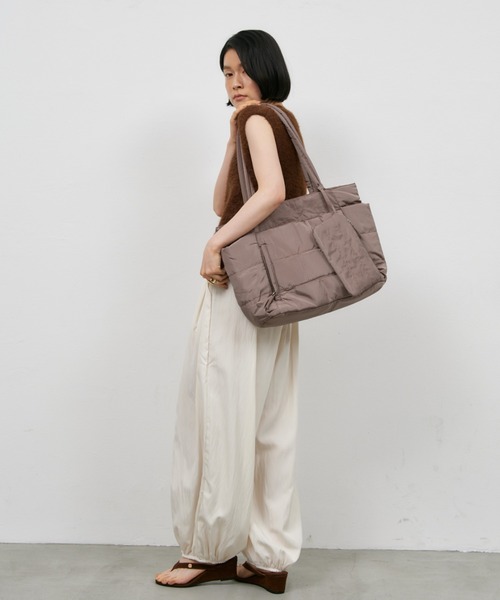 Shelly island(シェリーアイランド)の「パファーマルチポケットトートバッグ/ドリンクホルダー付き/マザーズBAG(トートバッグ・レディース・ブラック/ブラウン・FREE)」の12枚目の写真