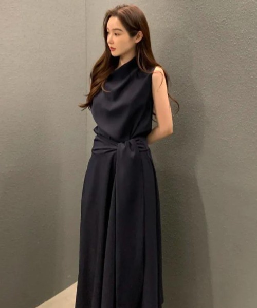 FAVORITO(ファヴォリート)の「リボンノースリーブワンピース(ワンピース・レディース・ピンク/ベージュ/ネイビー・F)」の17枚目の写真