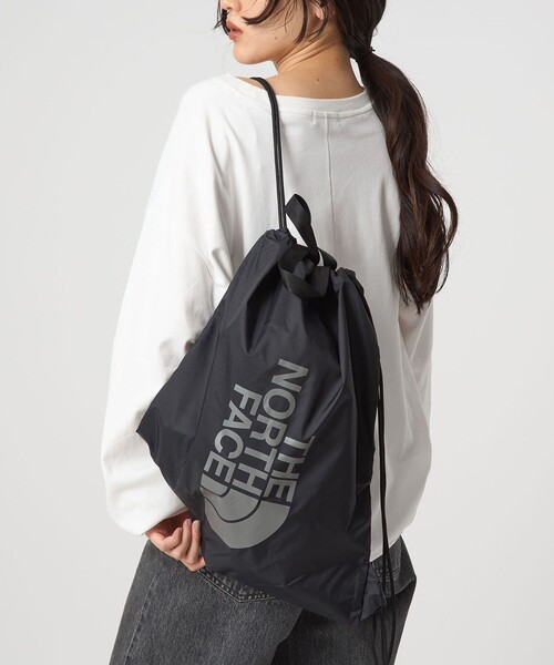 THE NORTH FACE(ザノースフェイス)の「【WEB限定】<THE NORTH FACE>ピーエフ サックパック(13L)(バックパック/リュック・レディース・ライトグレー/ブラック/パープル・FREE)」の2枚目の写真