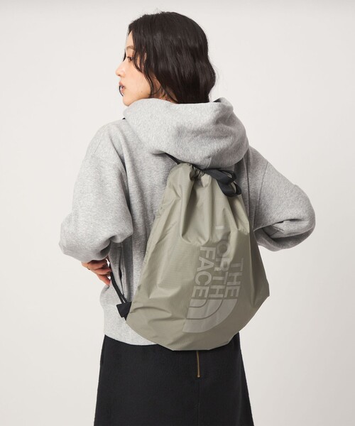 THE NORTH FACE(ザノースフェイス)の「【WEB限定】<THE NORTH FACE>ピーエフ サックパック(13L)(バックパック/リュック・レディース・ライトグレー/ブラック/パープル・FREE)」の19枚目の写真