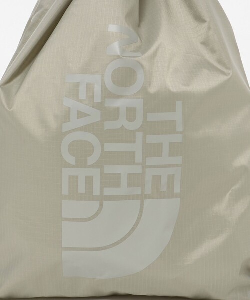 THE NORTH FACE(ザノースフェイス)の「【WEB限定】<THE NORTH FACE>ピーエフ サックパック(13L)(バックパック/リュック・レディース・ライトグレー/ブラック/パープル・FREE)」の15枚目の写真