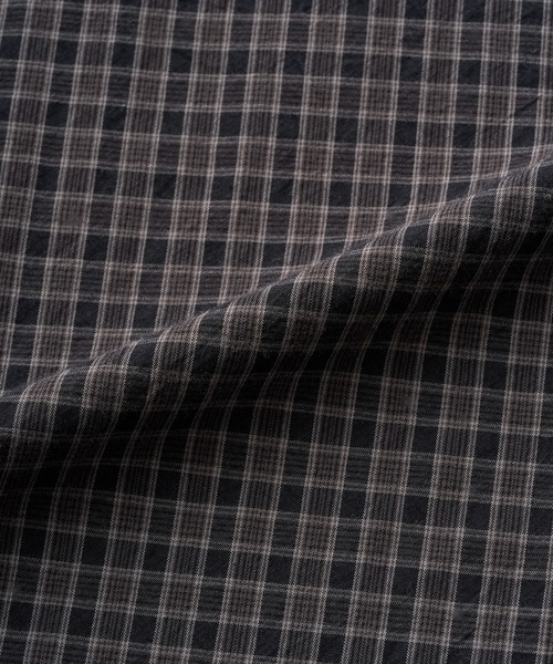 Juha(ユハ)の「WASHED MINI CHECK HOODED SHIRT(シャツ/ブラウス・メンズ・ベージュ/ブラック・3/4)」の13枚目の写真