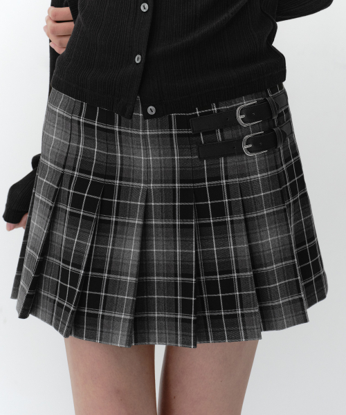 MUSINSA STANDARD WOMAN（ムシンサスタンダードウーマン）の「[アンバウンドガール] ウィメンズチェックバックルプリーツミニスカート[ブラック]（スカート・レディース・その他・X-SMALL/SMALL/MEDIUM/LARGE）」の5枚目の写真