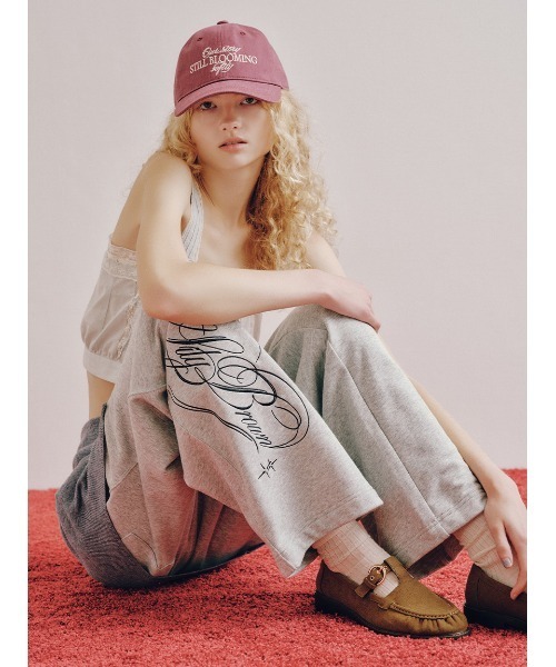 LILY BROWN(リリーブラウン)の「スクリプトスウェットパンツ(その他パンツ・レディース・ネイビー/グレー/レッド・F)」の18枚目の写真