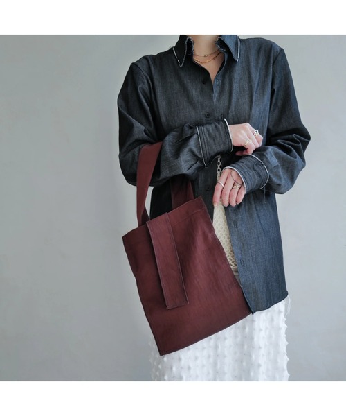 CONZ(コンズ)の「MARY INSIDE OUT TOTE M(トートバッグ・メンズ・ブラウン/ブラック・FREE)」の4枚目の写真