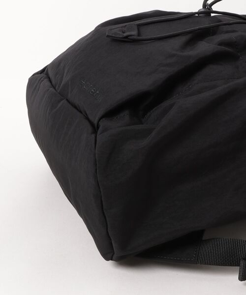 +phenix(プラスフェニックス)の「【+phenix/プラスフェニックス】ROVER BACKPACK(バックパック/リュック・メンズ・ブラック/グレー・FREE)」の4枚目の写真