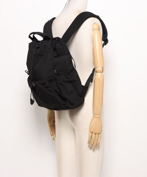 +phenix(プラスフェニックス)の「【+phenix/プラスフェニックス】ROVER BACKPACK(バックパック/リュック・メンズ・ブラック/グレー・FREE)」の6枚目の写真