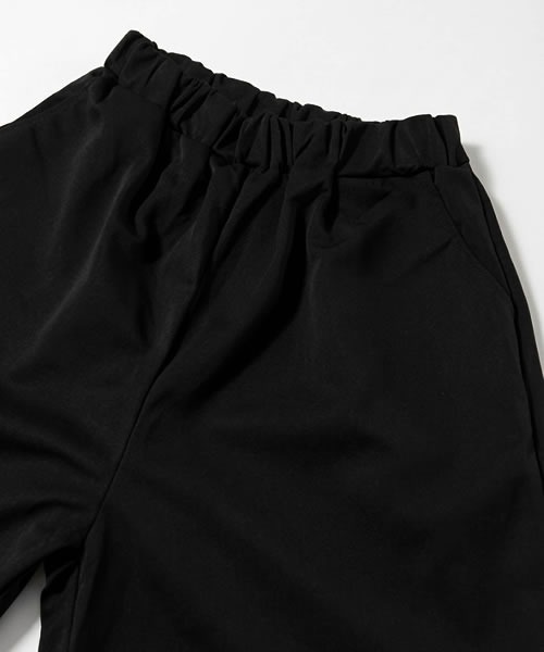 Pittok（ピットク）の「ウエストらくゴム ポケット付きストレートパンツ（スラックス・レディース・ブラック・MEDIUM/LARGE/X-LARGE）」の10枚目の写真